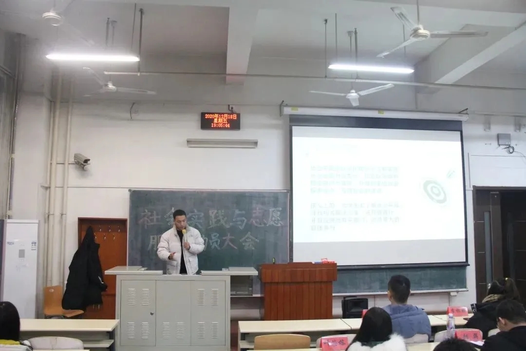 e582c6e3c19f46a39b15157acf5534de.jpg e582c6e3c19f46a39b15157acf5534de.jpg