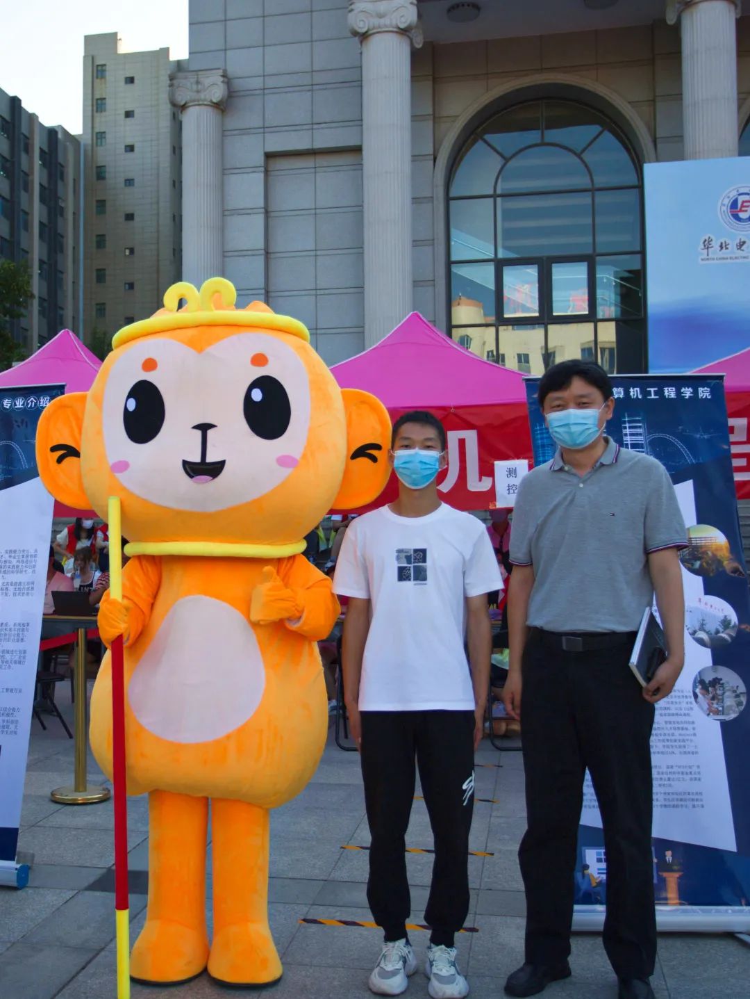 6e4a6e2780384e5392b7ae3befc215ca.jpg 6e4a6e2780384e5392b7ae3befc215ca.jpg